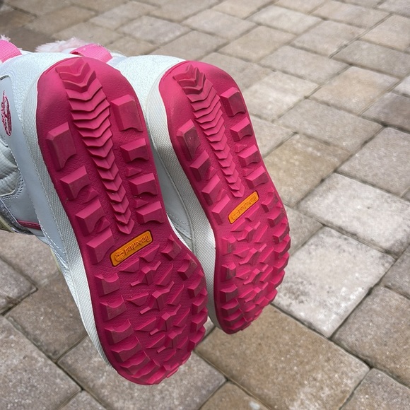 TIMBERLAND BOOTS - Picture 3 of 9